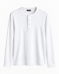 ÜRON Signature Henley in Weiß – langärmliges Herren-Henley mit Vier-Knopf-Leiste, Vorderansicht.